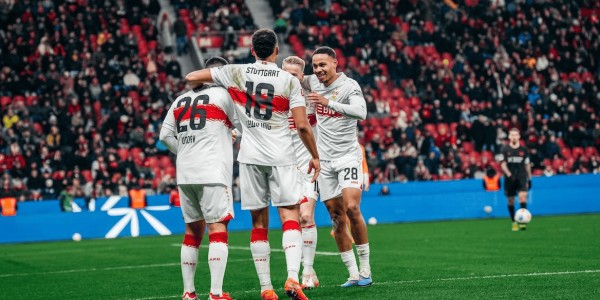 德甲前瞻：斯图加特对阵法兰克福，汉堡迎战勒沃库森