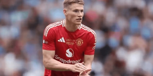 欧冠在望！曼联只差 6 分稳晋级，夏窗重建蓄势待发