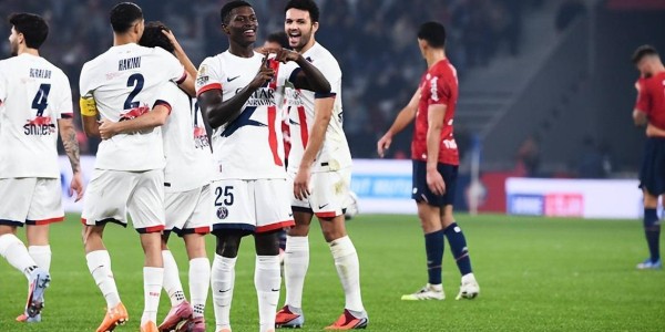 足坛悲喜夜！巴萨3球惨败，意甲前5差3分，姆巴佩弟弟绝平大巴黎