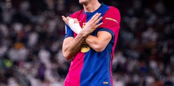 凌晨熬住！巴萨客场死磕纽卡冲欧冠5连杀，18岁亚马尔再破纪录，超越姆巴佩指日可待